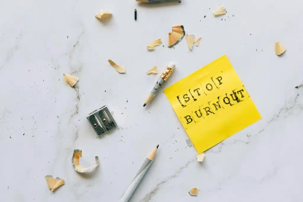 Burnout: What is it and the Characteristics of Burnout at Work