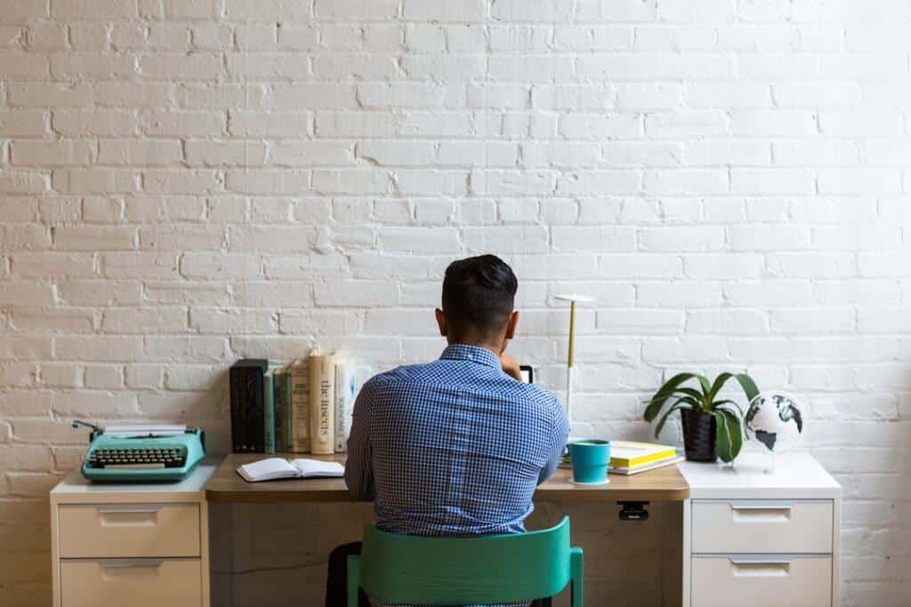 Jasa Coaching Online untuk Pengembangan Diri dan Karier | IPositiveMind
