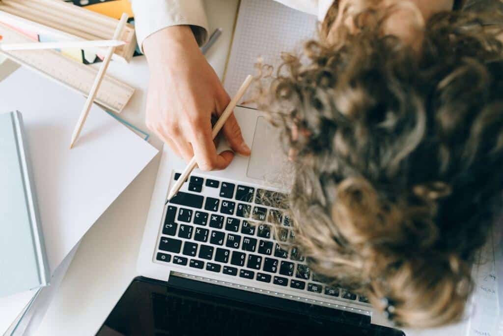Cara Memutus Siklus Overthinking Secara Permanen untuk Manajer dan Profesional