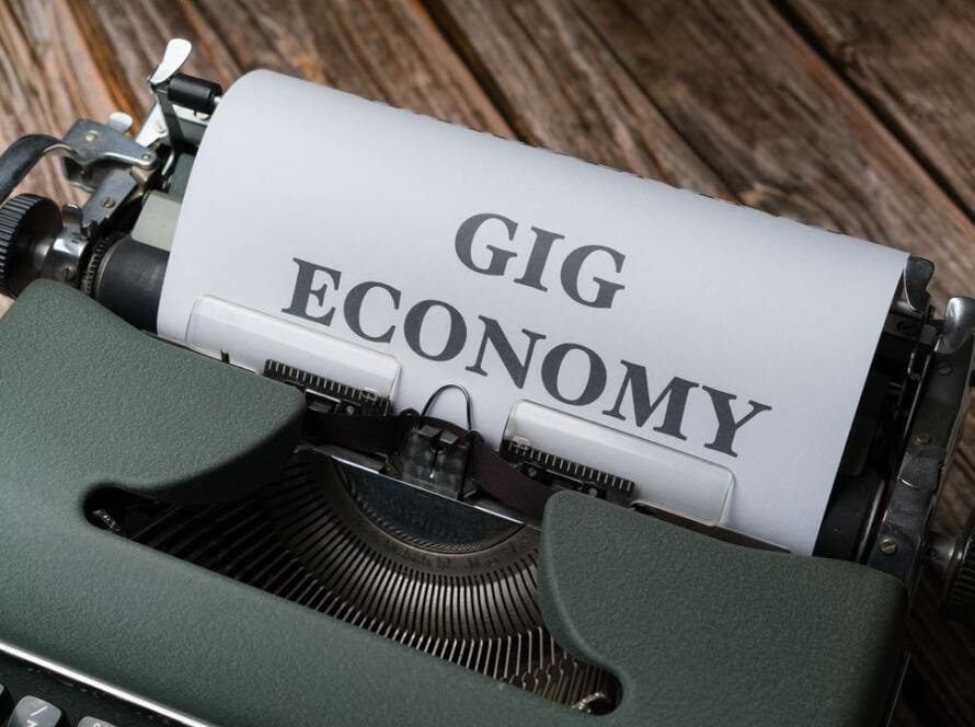 Apa Itu Gig Economy dan Implikasinya bagi Kesehatan Mental Profesional Indonesia