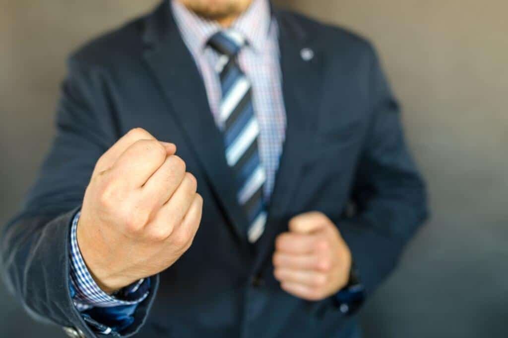 Apa Itu Unshakable Leadership dan Bagaimana Membangunnya dari Dalam?