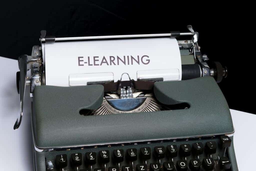Coaching Online vs Offline: Mana Lebih Efektif?