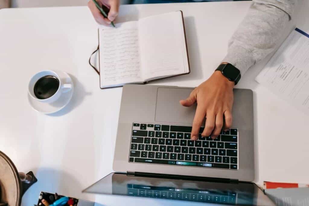 Apa itu Mindful Leadership? Definisi, Manfaat, dan Cara Mengembangkannya